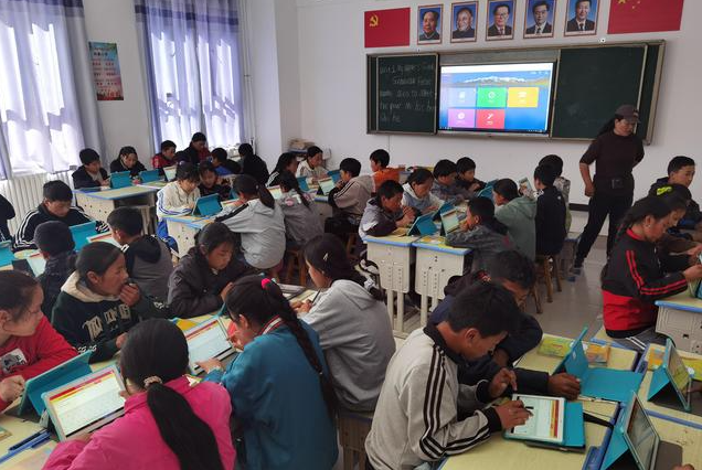 聚焦人才训练与学业精准教导让本地学子能享受优质教育资源